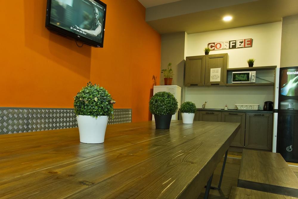 רומא Youth Station Hostel מראה חיצוני תמונה