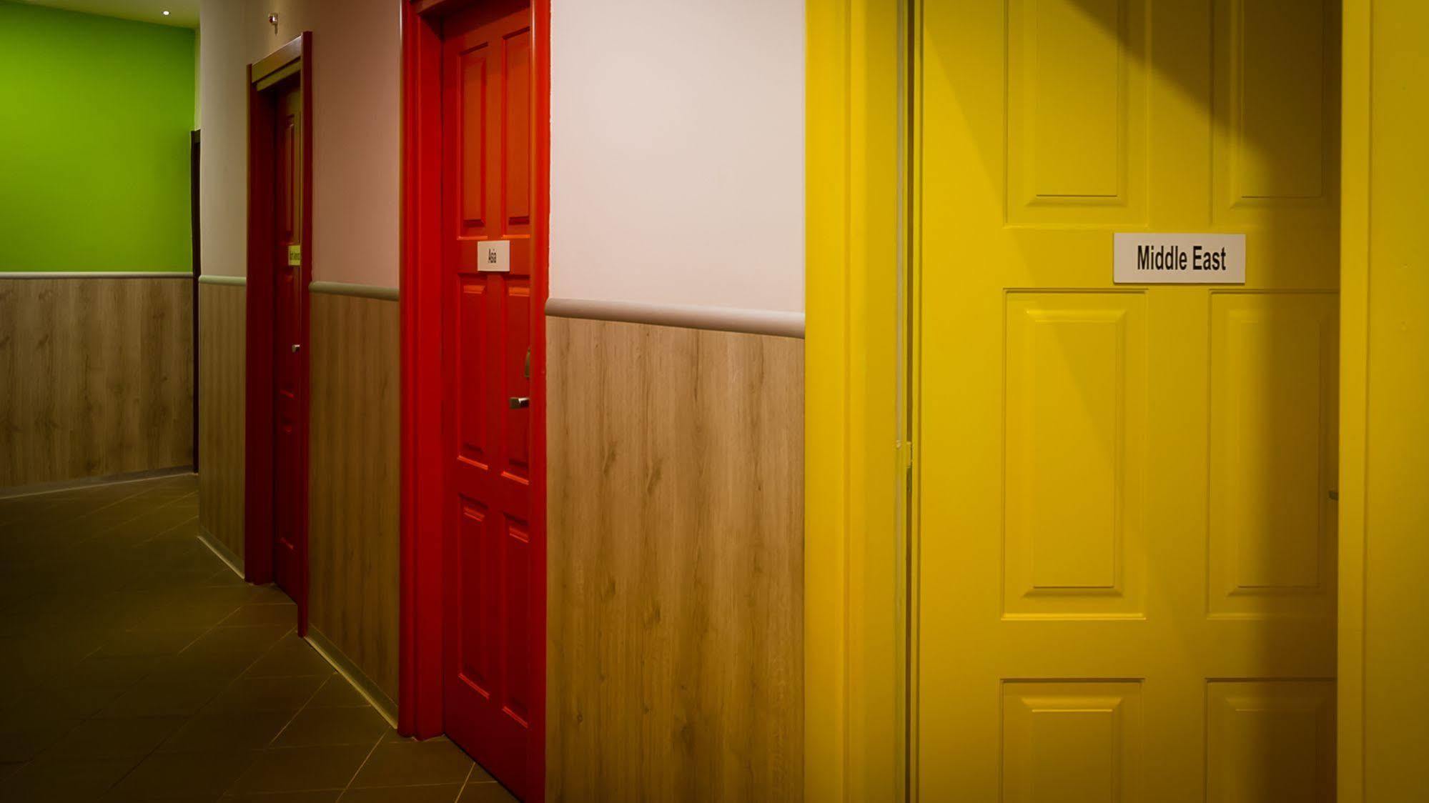 רומא Youth Station Hostel מראה חיצוני תמונה
